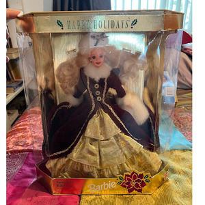 Rare New in Box Vintage 1996 Happy Holidays Barbie Doll